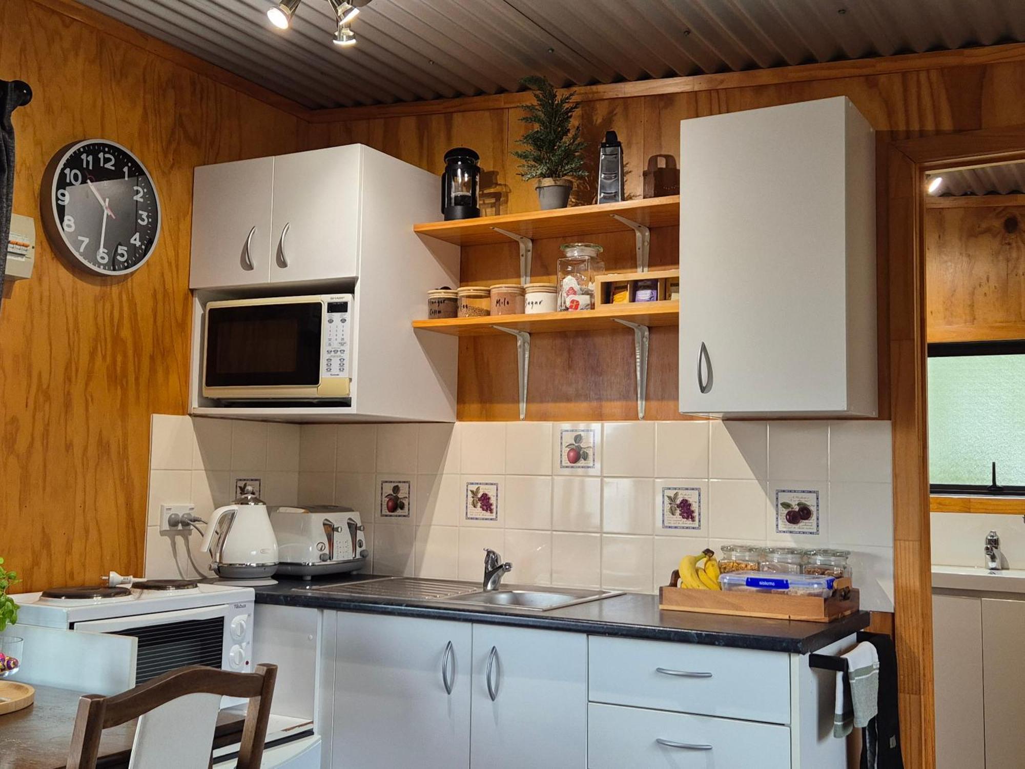 Crinkly Cottage Te Kuiti Exterior photo